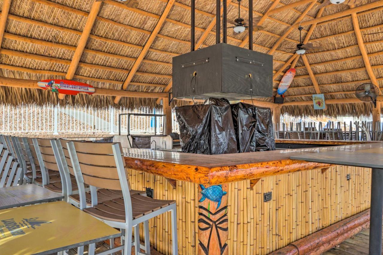 Margaritaville Resort Retreat With Hot Tub And Deck Osage Beach Exterior photo